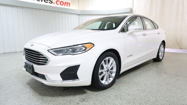 ford fusion hybrid 2019 3FA6P0MU9KR129673 image ford fusion hybrid 2019 3FA6P0MU9KR129673 image
